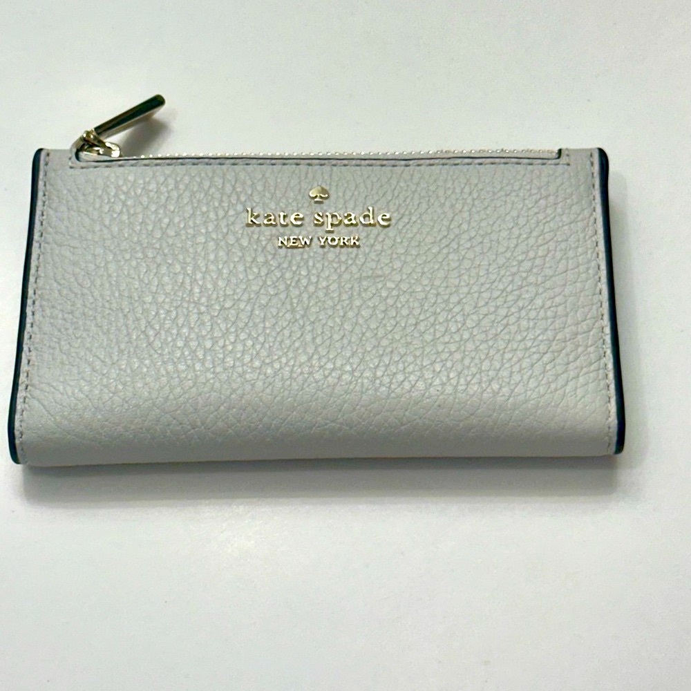Kate Spade Julia Small Slim Bifold Wallet | OS | Hazy Morning (Gray/Cream)